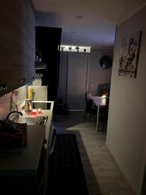 White House Spacca Napoli Bagian luar foto